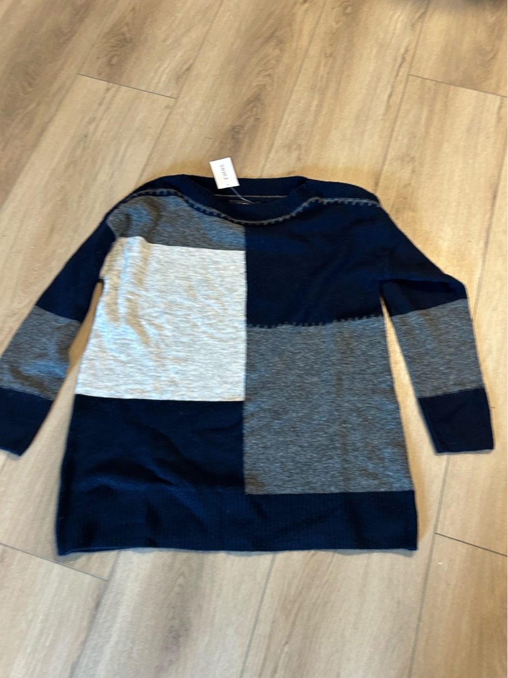 Evans Navy, Gray, Light Gray Colorblock Crewneck Sweater size 16
